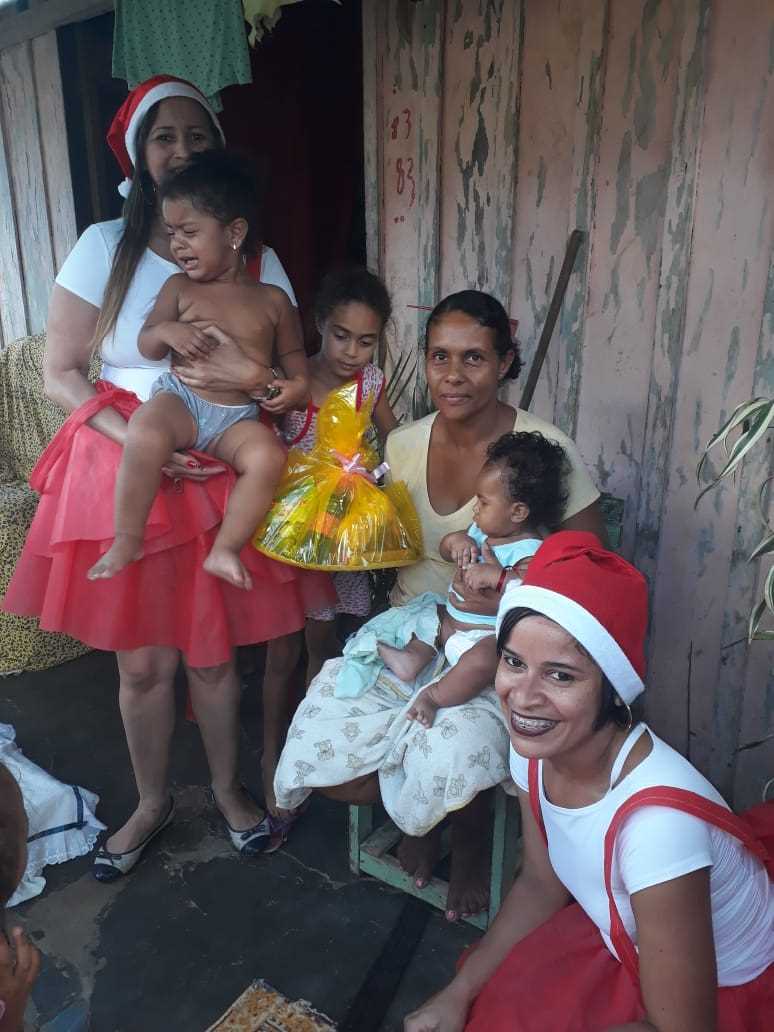 Primeira Infância no SUAS realiza o natal das famílias do Programa
